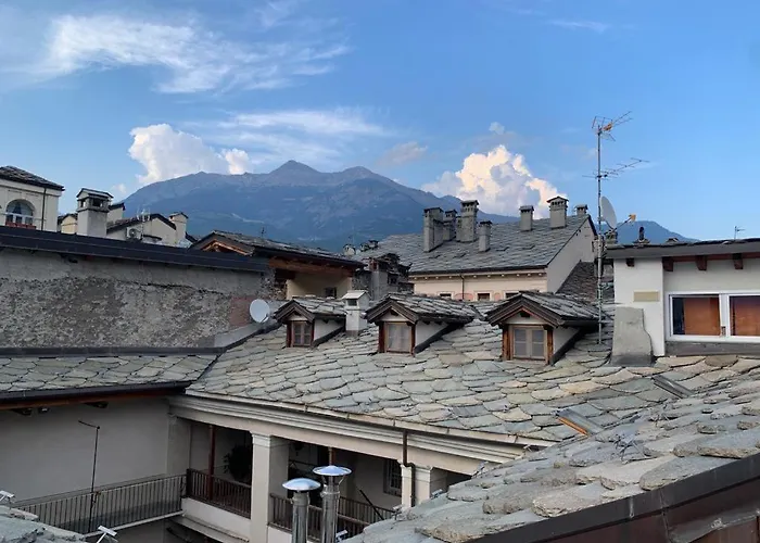 Lägenhet Monolocale Con Terrazzo Maisonette Blanche Aosta